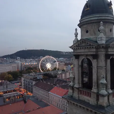 Daire Free Parking Garage! Downtown Close To New York Cafe Budapeşte